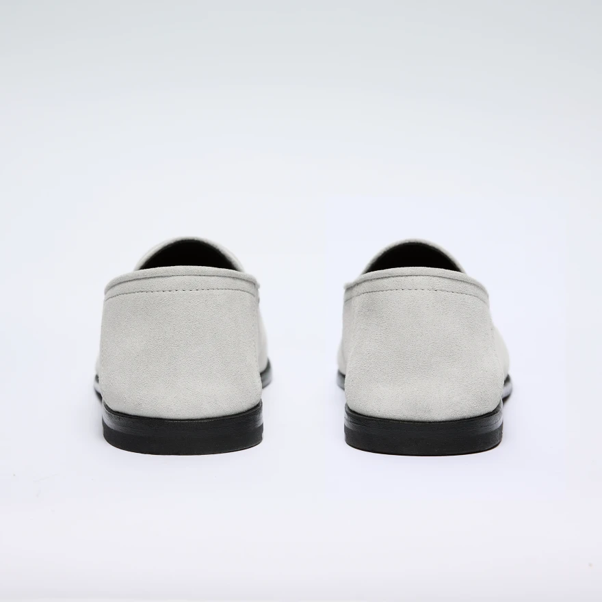 WOMEN'S METAL TEES SUEDE FLEX LOAFER in Nimbus - Alternate Image 4