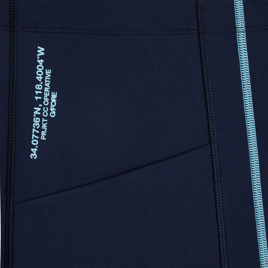SOFT TECH KICK FLARE PANT - Alternate Image 4