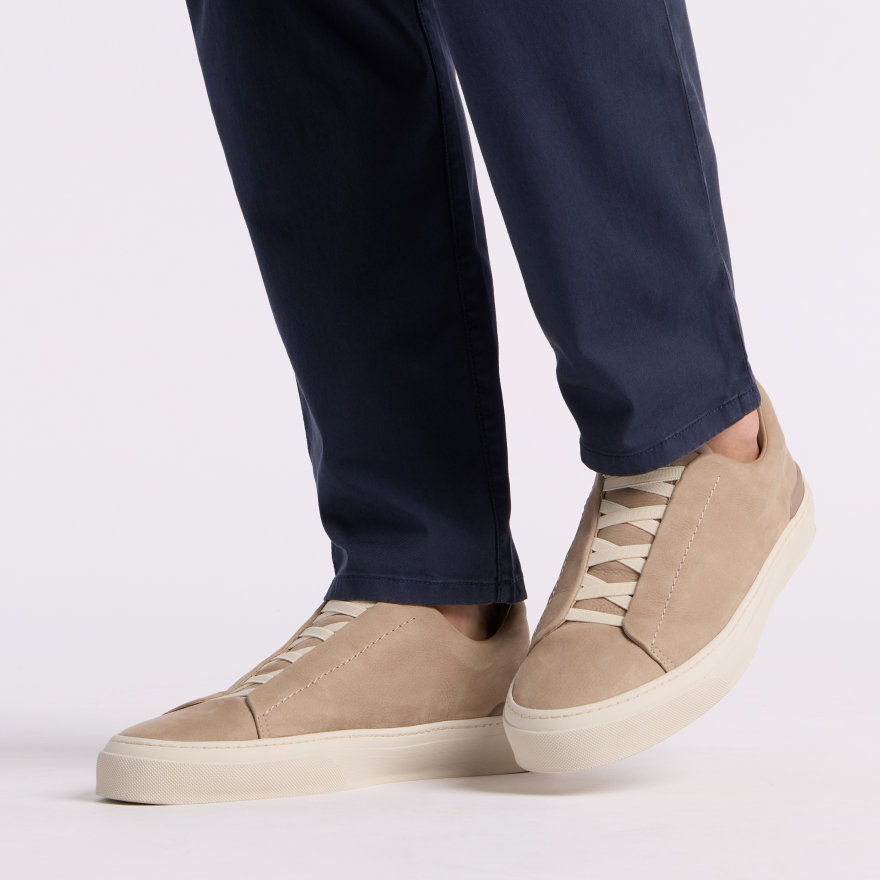 MEN'S ENDEAVOUR SLIP ON LEATHER SNEAKER in PUMICE - Alternate Image 4
