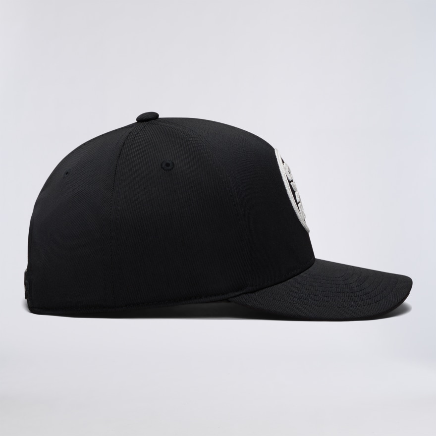 CHAINSTITCH CIRCLE G'S CONTRAST HAT in Onyx/Snow - Alternate Image 4
