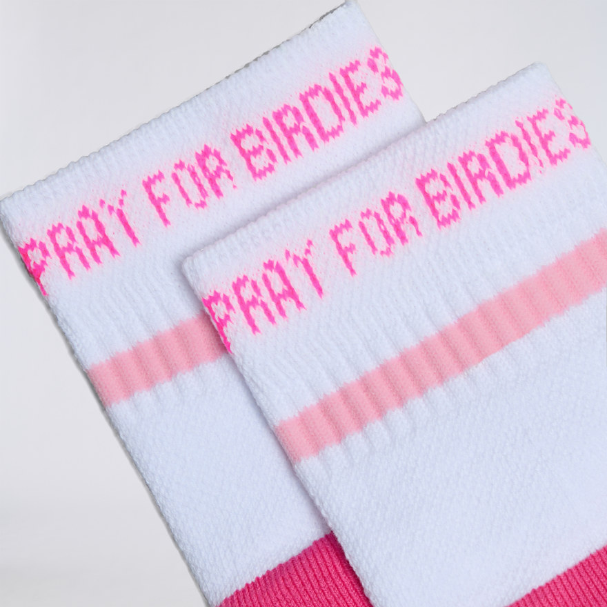 WOMEN'S PRAY FOR BIRDIES QUARTER SOCK in SNOW / KNOCKOUT PINK - Alternate Image 1
