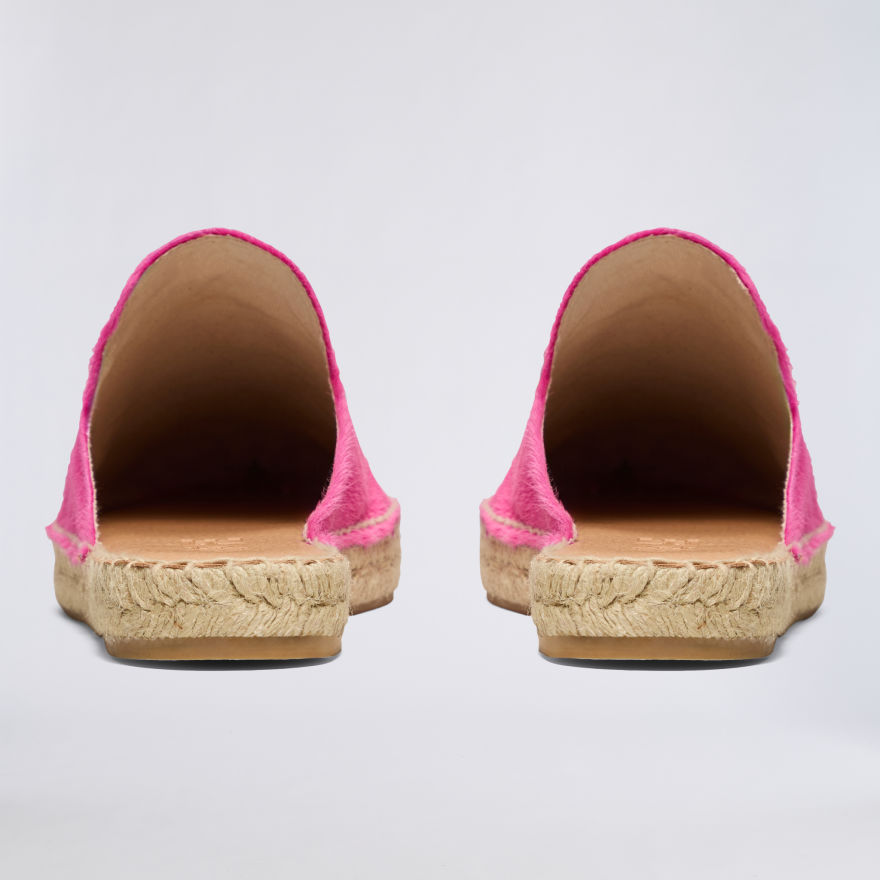 WOMEN'S METAL TEES PONY HAIR ESPADRILLE in KNOCKOUT PINK - Alternate Image 3