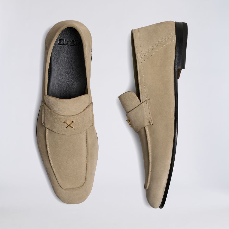 MEN'S METAL TEES SUEDE FLEX LOAFER in PUMICE - Alternate Image 1