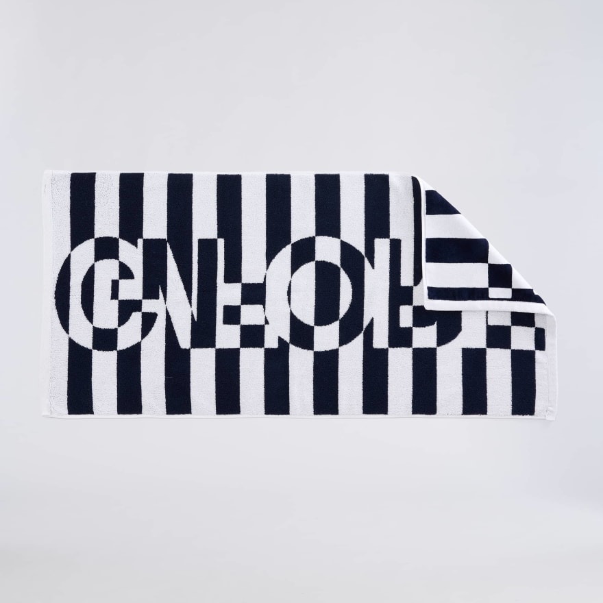 TRIPPY STRIPE GOLF TOWEL in Snow / Twilight - Alternate Image 3