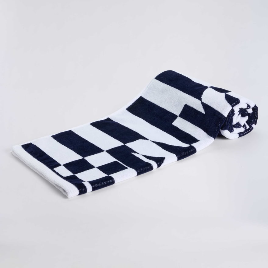 TRIPPY STRIPE GOLF TOWEL in Snow / Twilight - Alternate Image 4