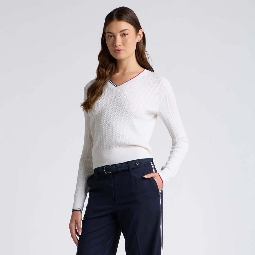CABLE KNIT COTTON CASHMERE V NECK SWEATER in Snow - Alternate Image 2