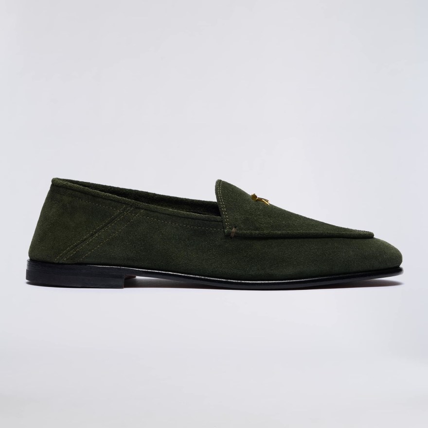 WOMEN'S METAL TEES SUEDE FLEX LOAFER in Pine - Alternate Image 2