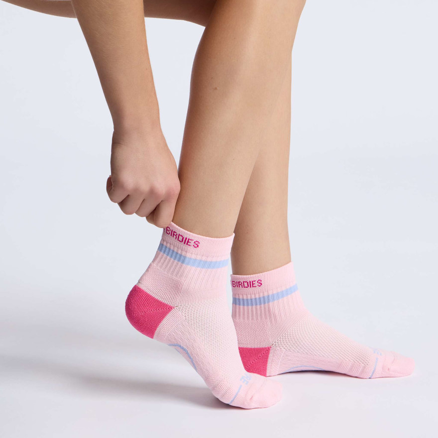 WOMEN'S PRAY FOR BIRDIES QUARTER SOCK in Blush - Alternate Image 2