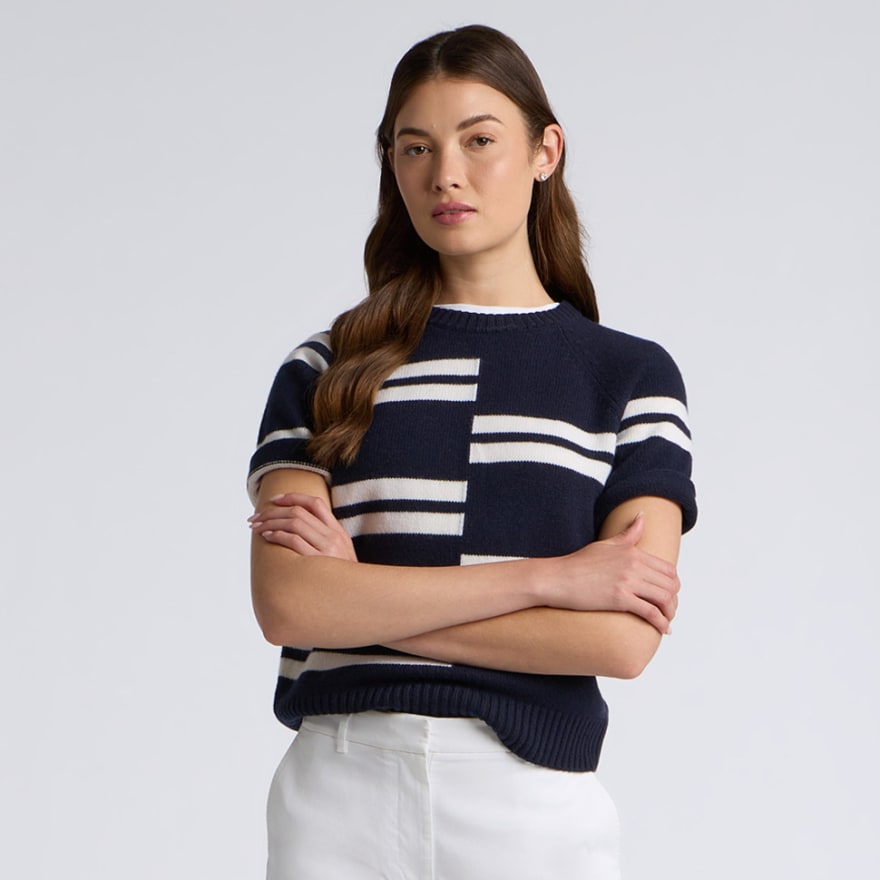 LTD RELEASE STRETCH COTTON GABARDINE BARREL LEG TROUSER in Snow - Alternate Image 2