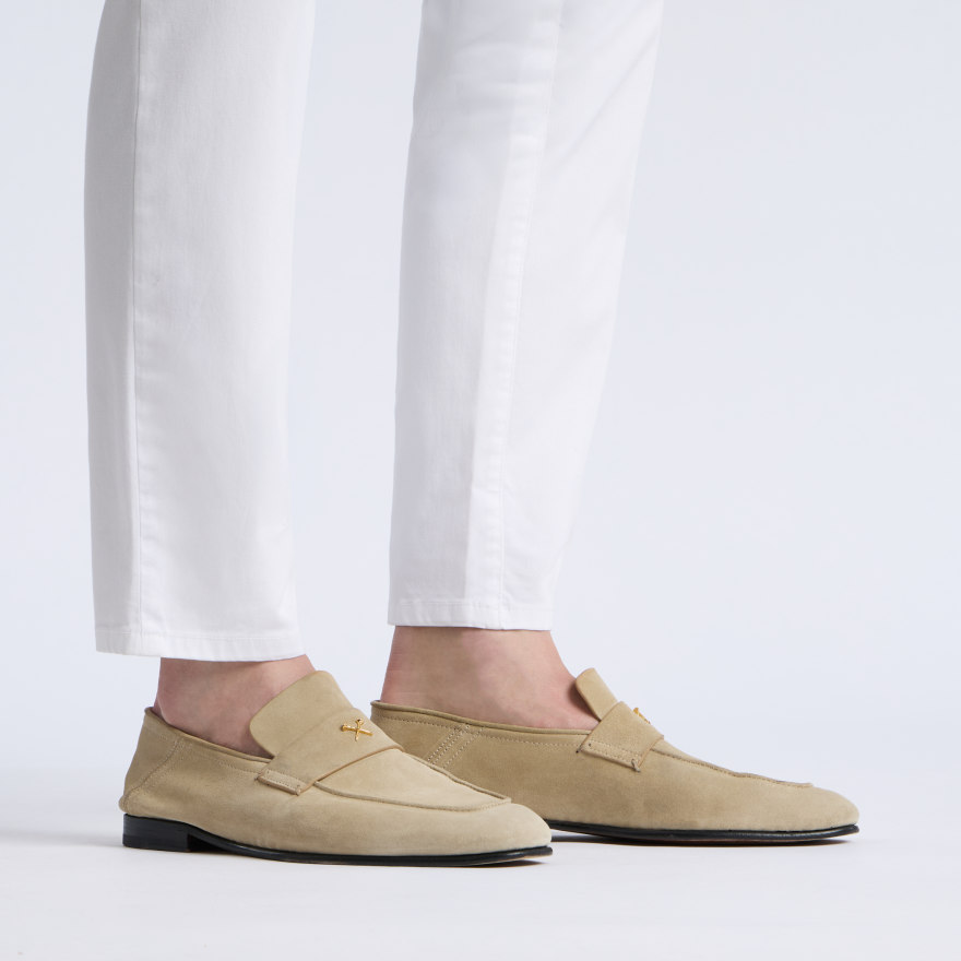MEN'S METAL TEES SUEDE FLEX LOAFER in PUMICE - Alternate Image 5