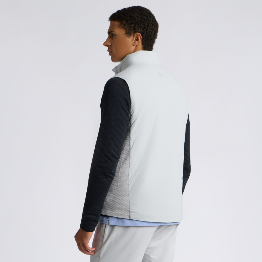 THE MAVERICK HYBRID STRETCH VEST 2.0 in Nimbus - Alternate Image 3