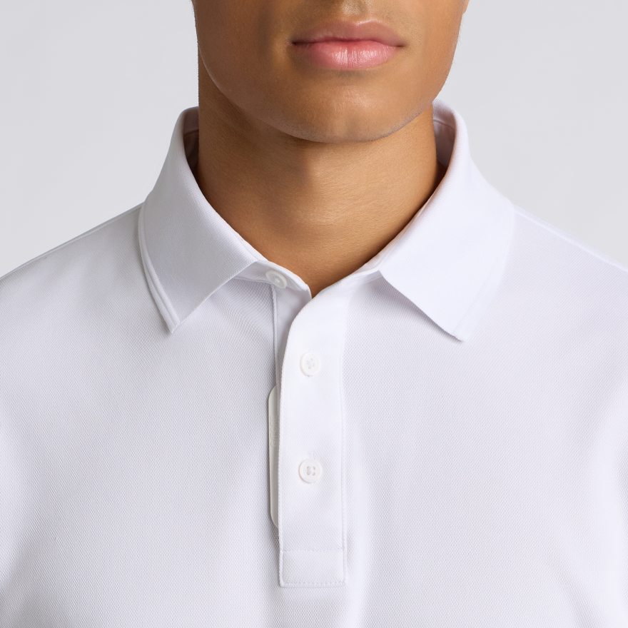 ESSENTIAL PERFORMANCE PIQU&Eacute; POLO in Snow - Alternate Image 4