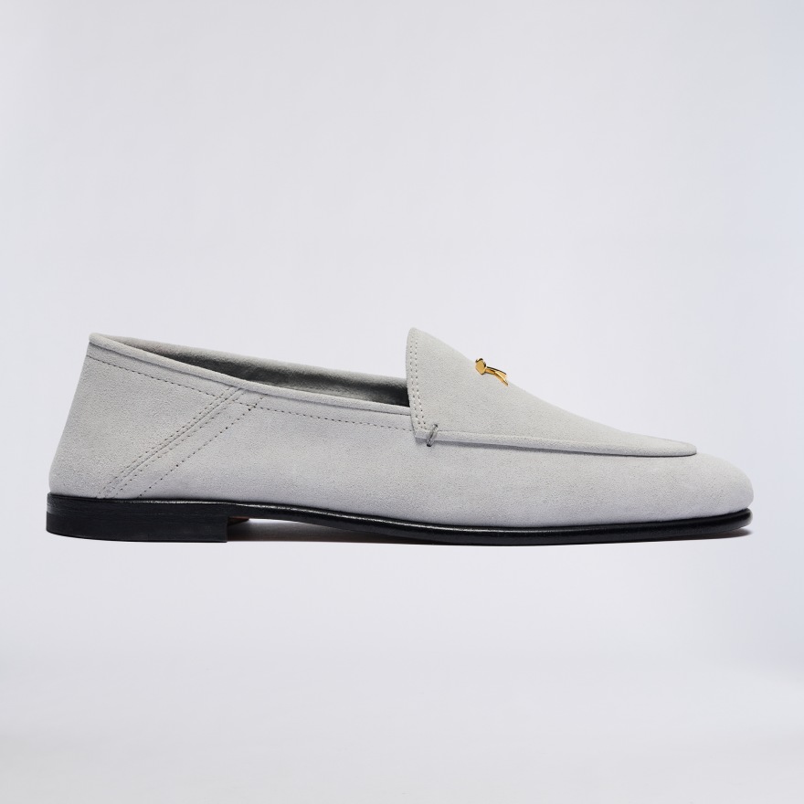 WOMEN'S METAL TEES SUEDE FLEX LOAFER in Nimbus - Alternate Image 2