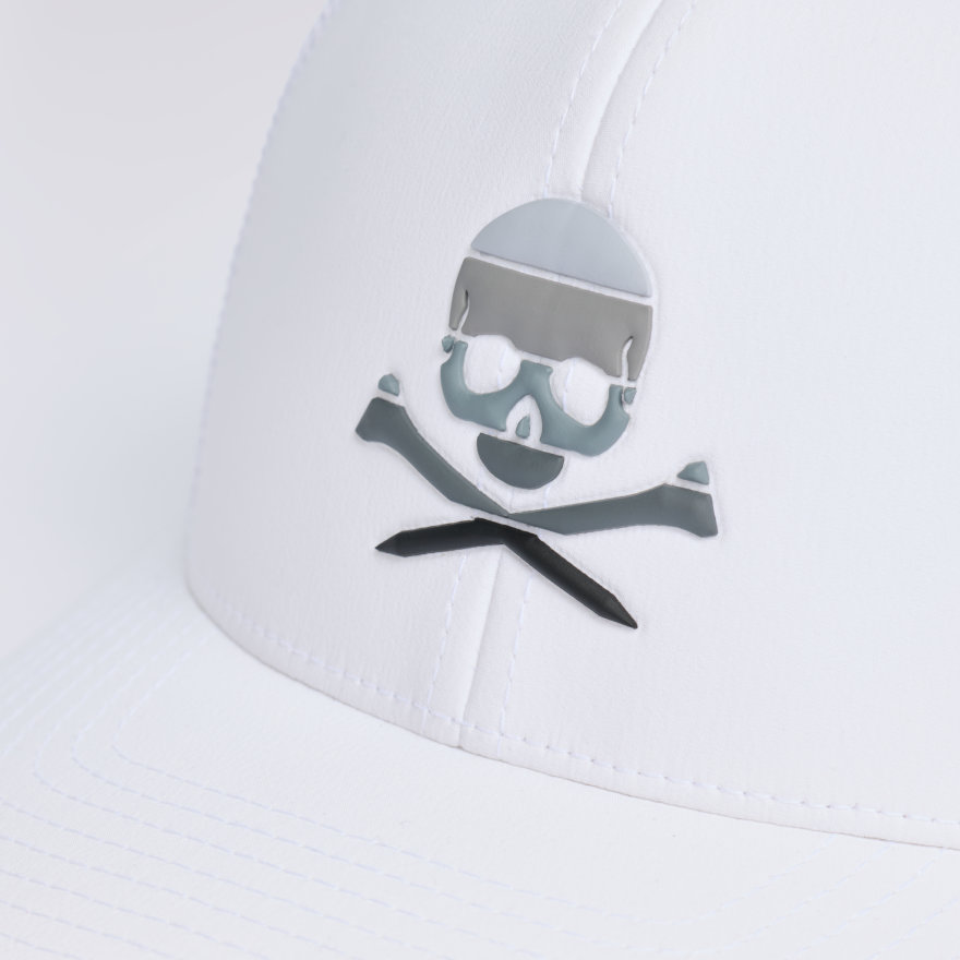 SKULL & TEES MID TRUCKER HAT in Snow - Alternate Image 1