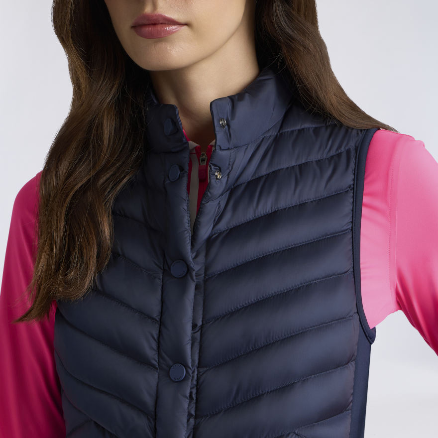 V-DOWN QUILTED STRETCH TECH INTERLOCK VEST in Twilight - Alternate Image 4