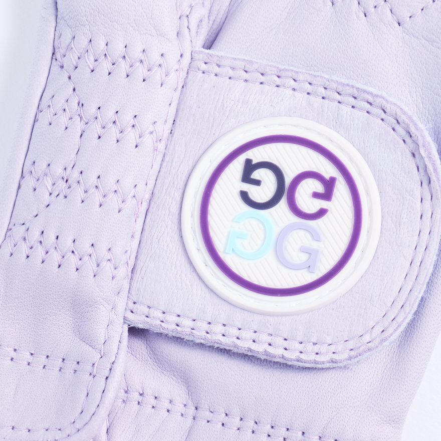 WOMEN'S SIGNATURE GOLF GLOVE in Orchid - Alternate Image 1
