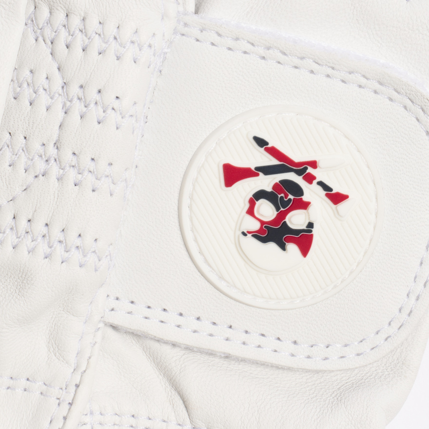 MEN'S LTD RELEASE SIGNATURE CAMO SKULL & TEES GOLF GLOVE in Snow - Alternate Image 1