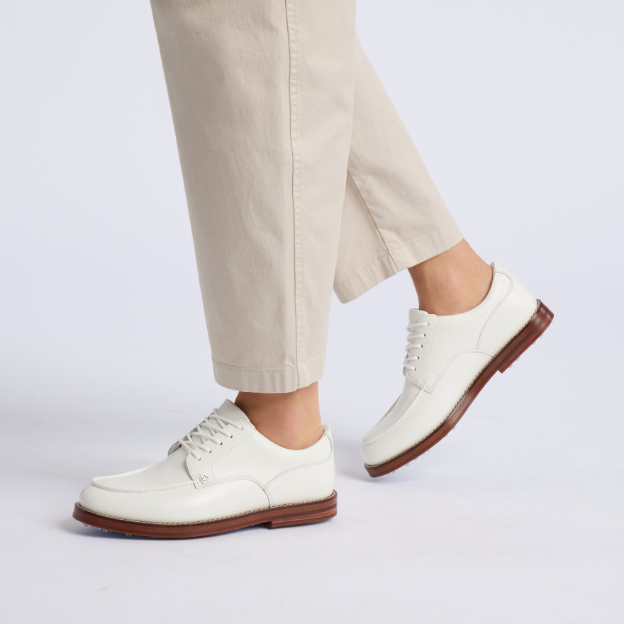 WOMEN'S LTD RELEASE GALLIVANTER DERBY LEATHER LUXE SOLE GOLF SHOE in Snow - Alternate Image 5