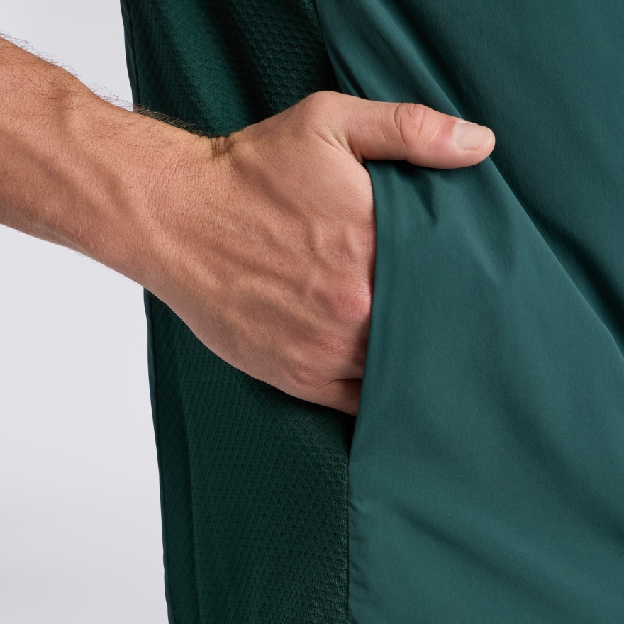 THE MAVERICK HYBRID STRETCH VEST 2.0 in Pine - Alternate Image 5