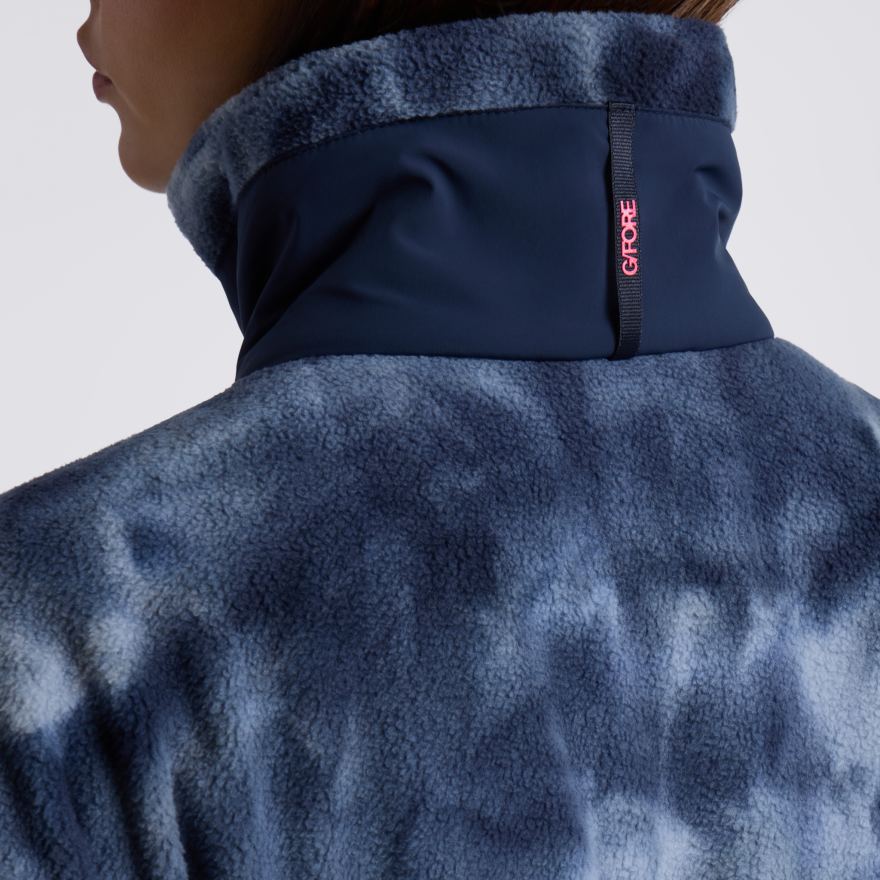 COSY TIE DYE FLEECE JACKET in Twilight - Alternate Image 4