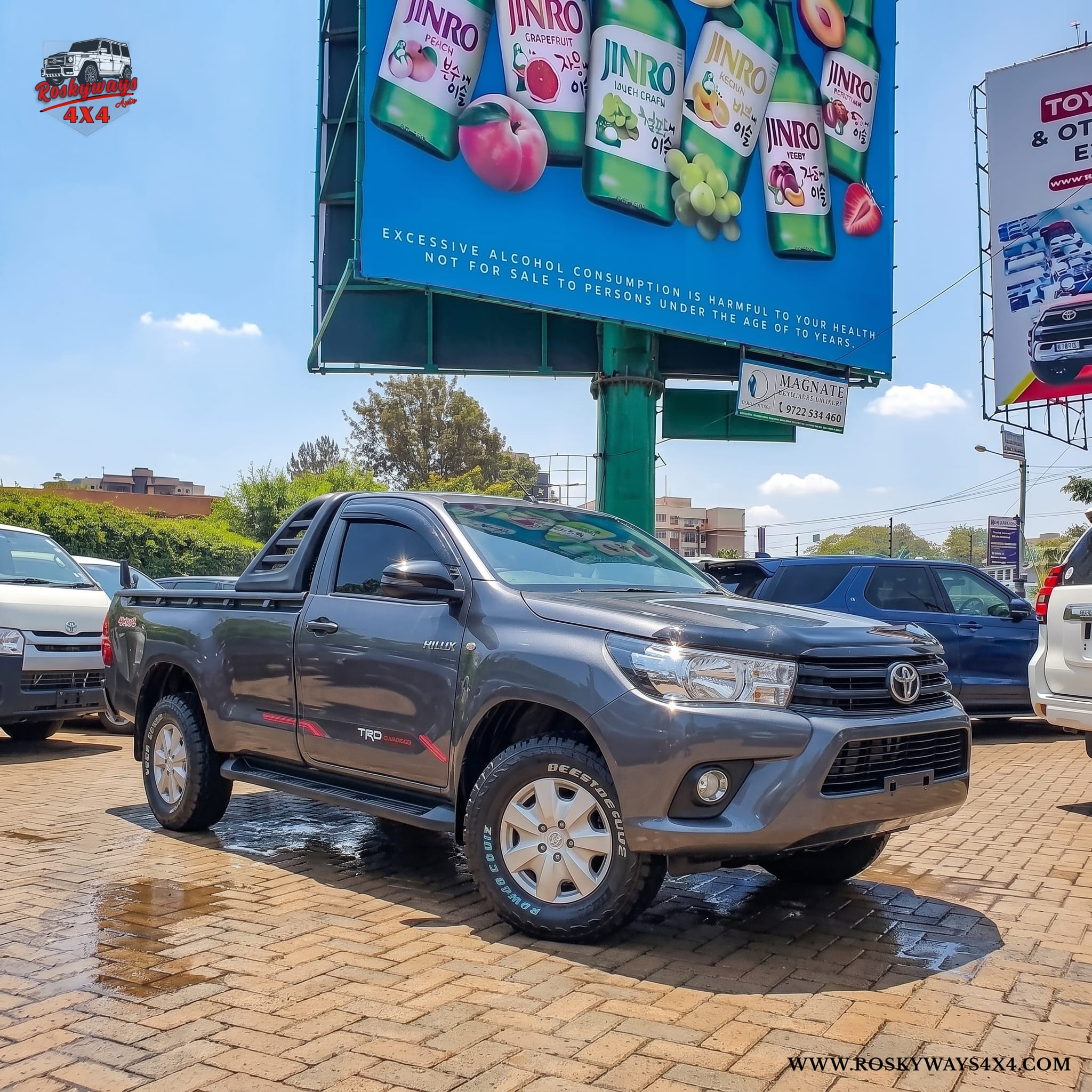 2019 Toyota HILUX — Photo 3