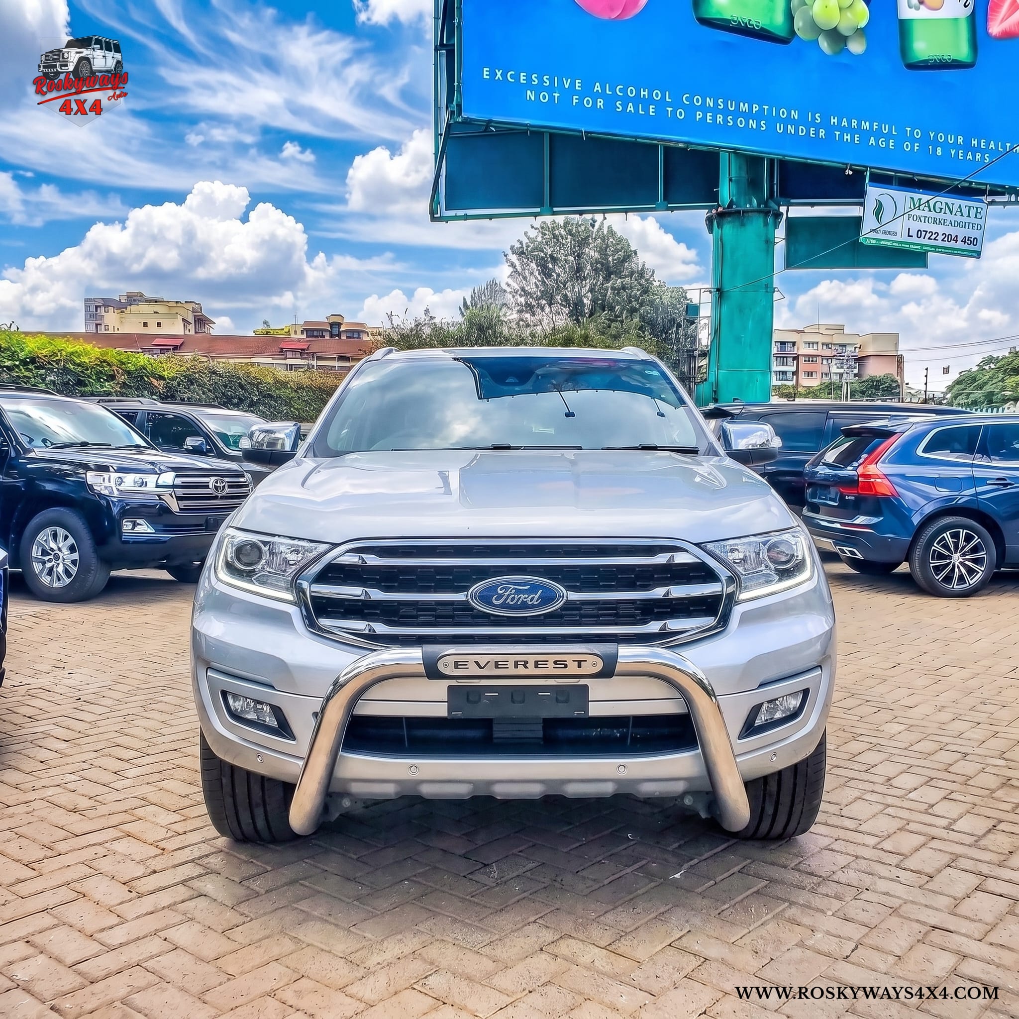 2020 Ford EVEREST — Photo 2