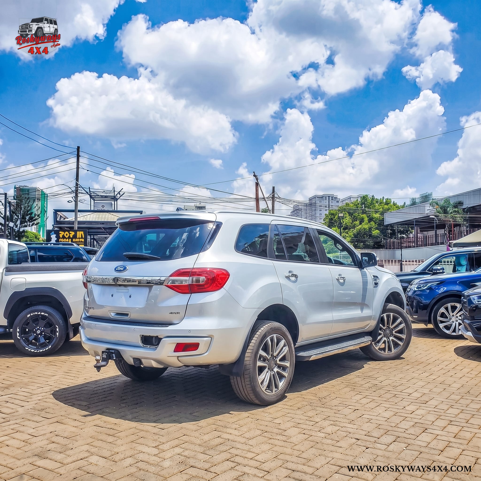 2020 Ford EVEREST — Photo 4