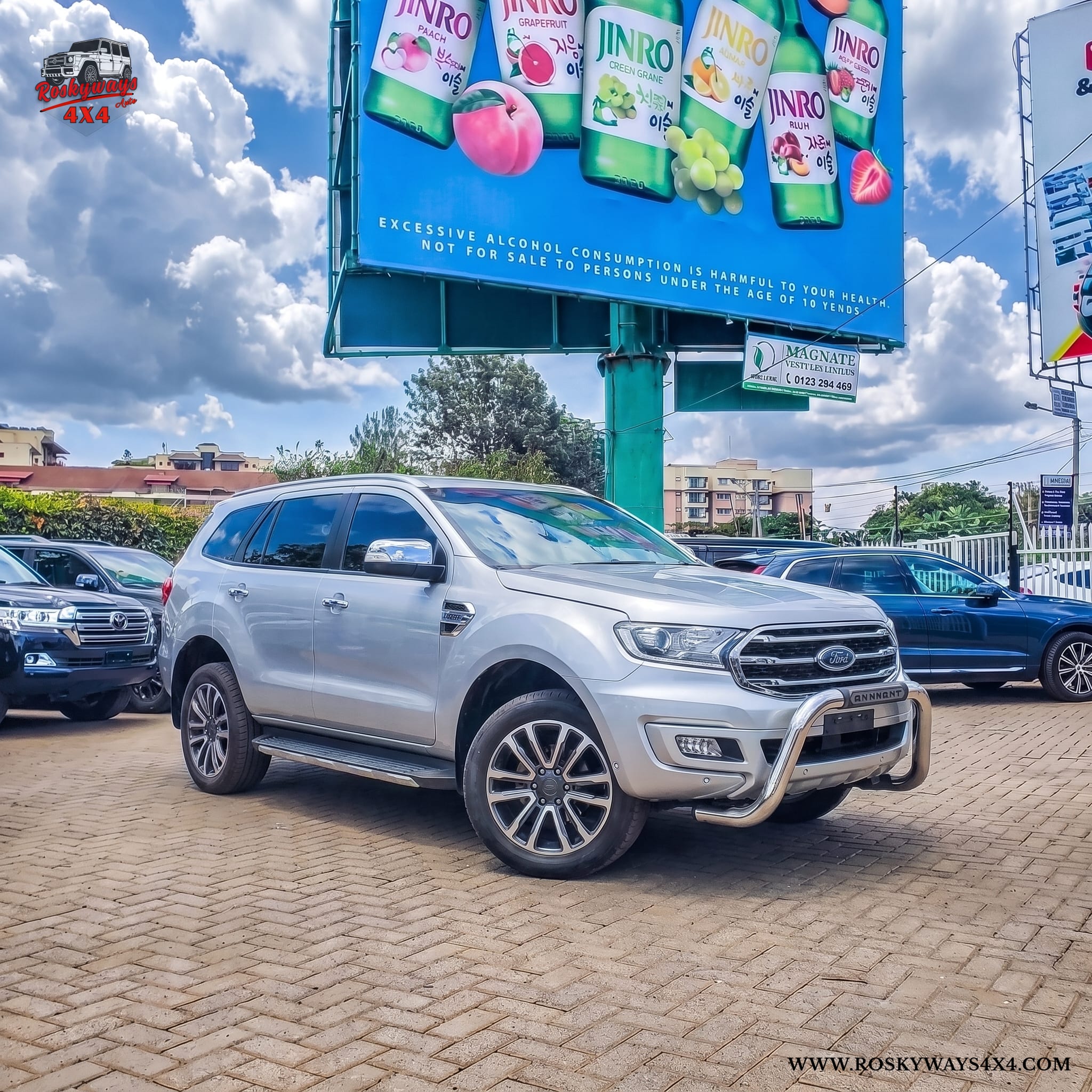 2020 Ford EVEREST — Photo 3