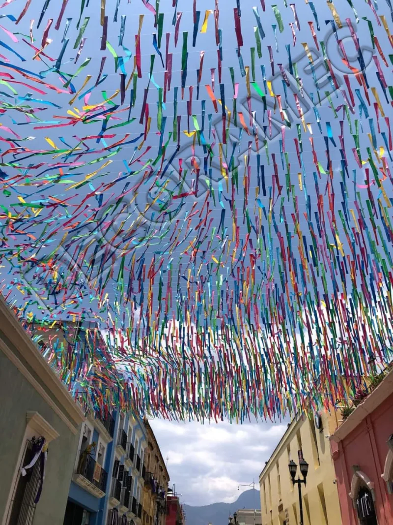 TILICHES DE PLASTICO MULTICOLOR 