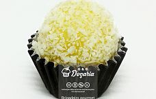Brigadeiro gourmet de coco