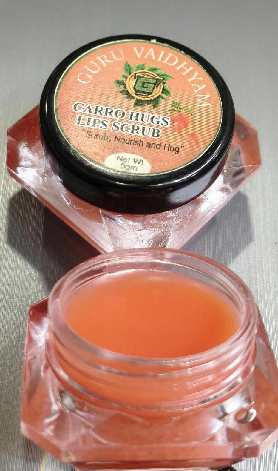 Carro Hugs Lip Scrub