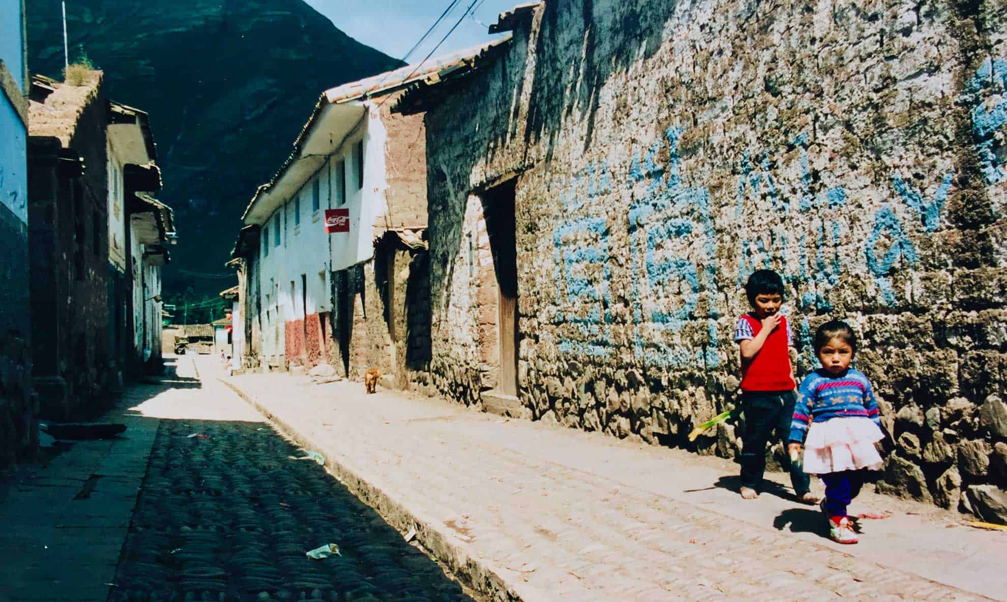 5-Lateinamerika,-Peru_KinderWEB