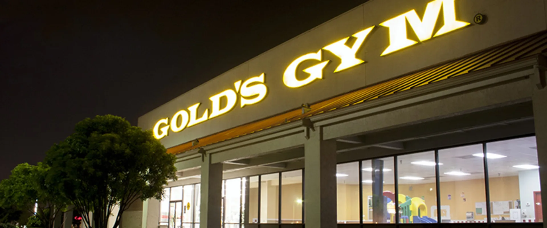 Gold’s Gym San Antonio Nacogdoches (Gold Level)