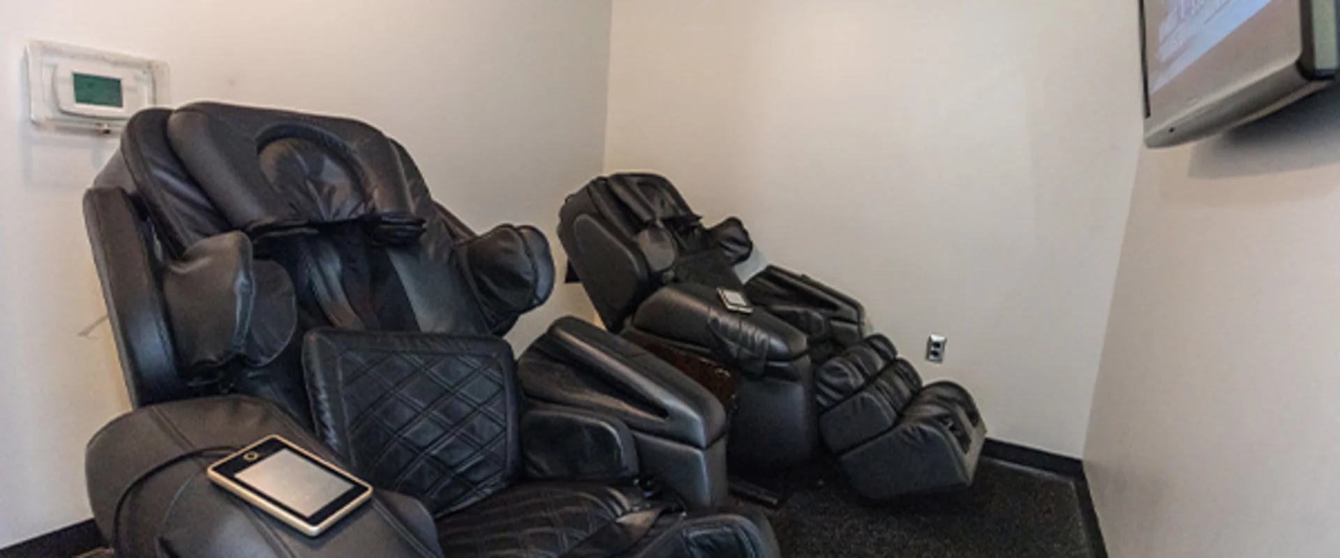 recovery chair at mechanicsville Gold's Gym