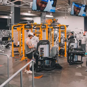 Gold's Gym Farragut