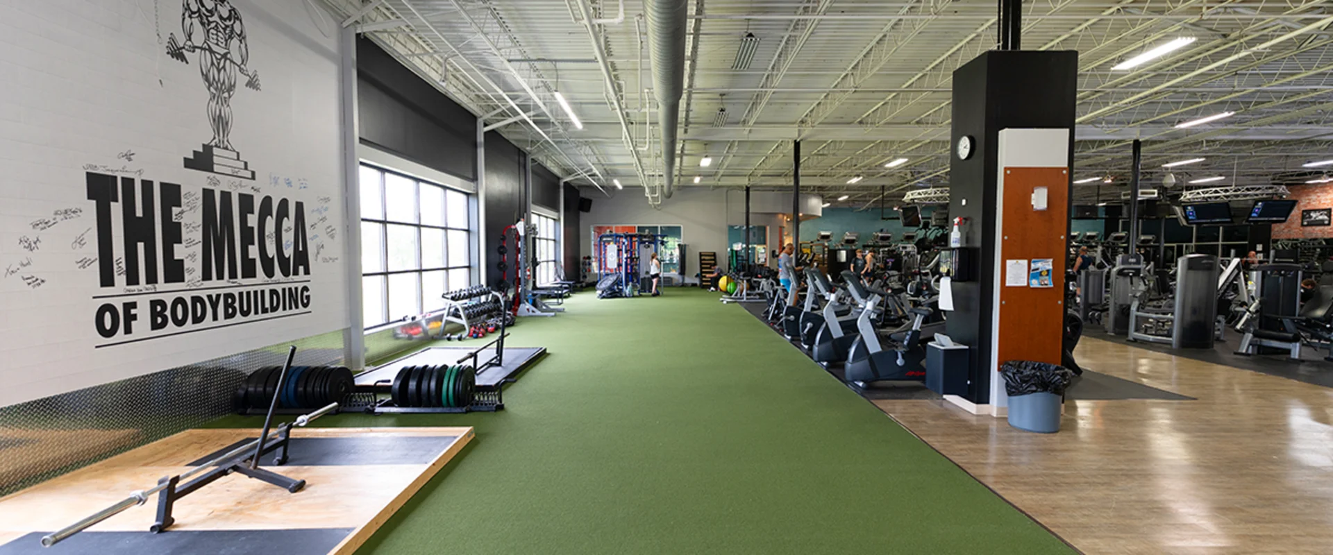 Gold's Gym Lake Norman