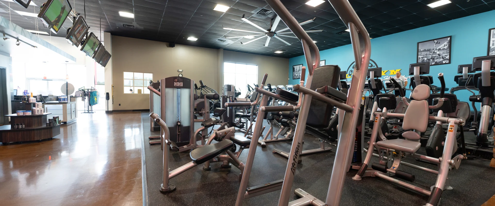 Gold's Gym