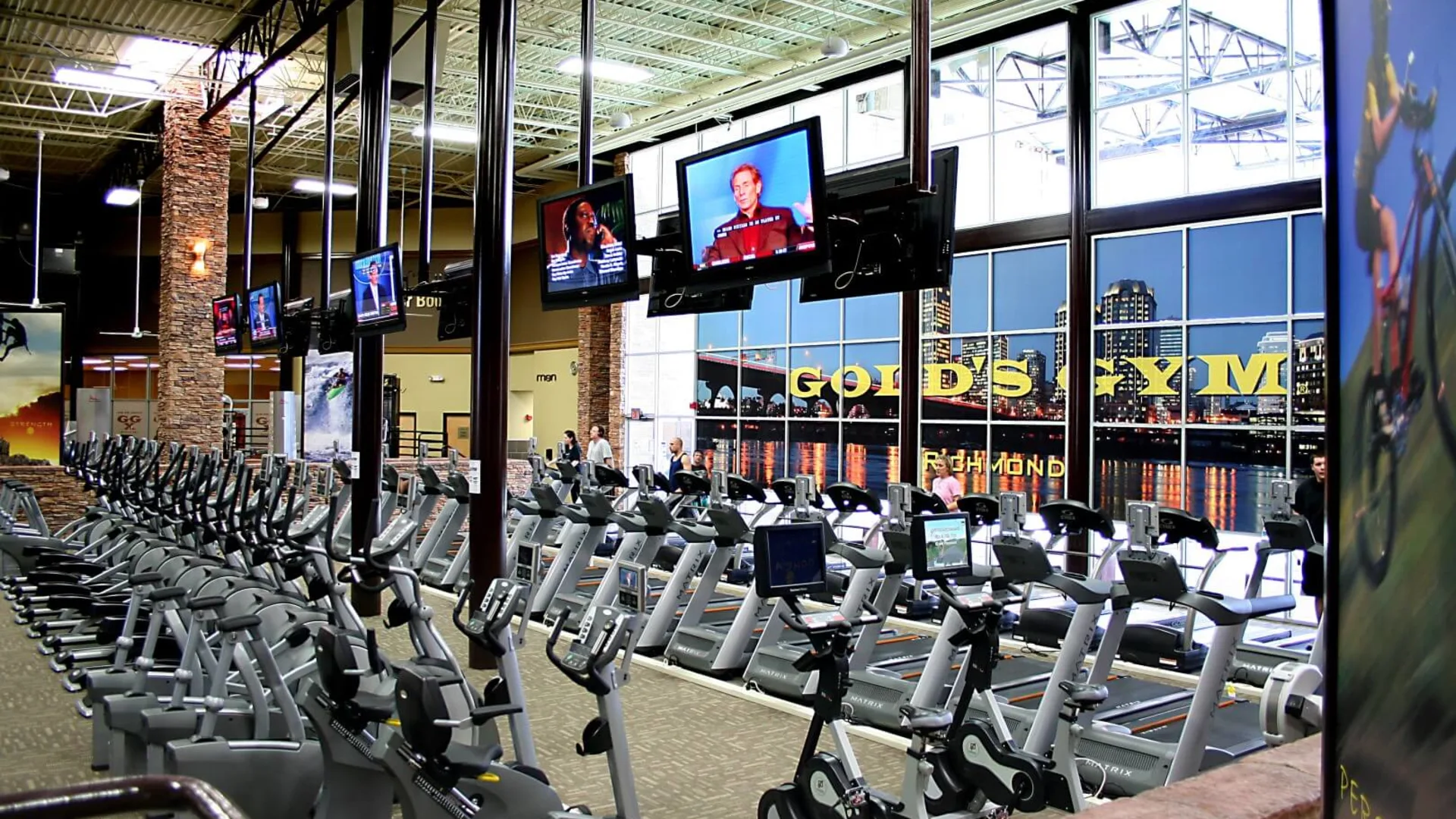 Gold's Gym Southside | Richmond, VA 23235 | Push Further. Grow.