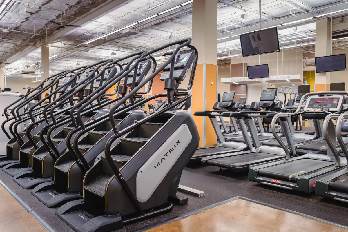 Gold's Gym Westlake Austin, TX 78746