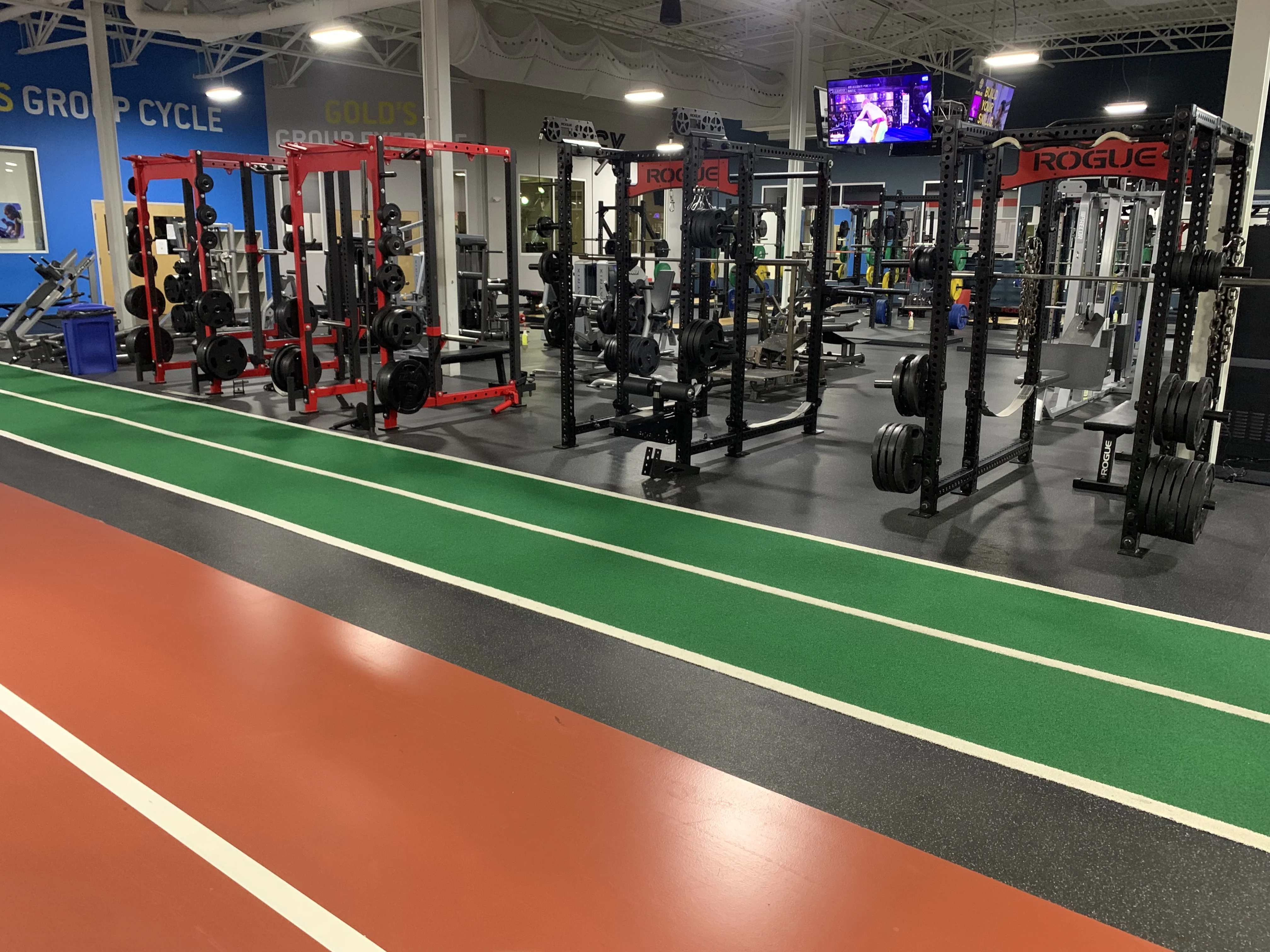 Gold's Gym Middletown | Middletown, NY 10941 | Stronger Starts Here