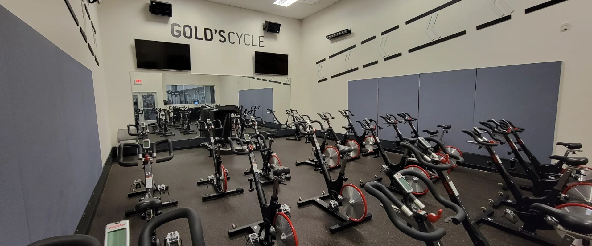 Gold's Gym Greer