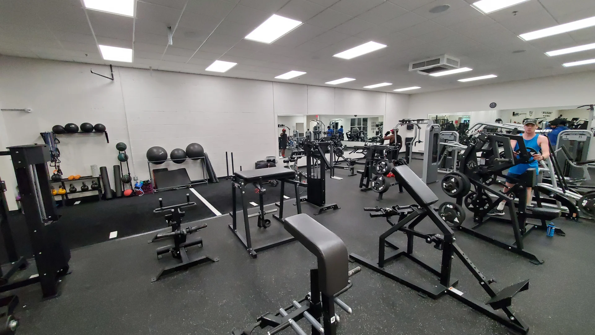 Gold's Gym Huntersville