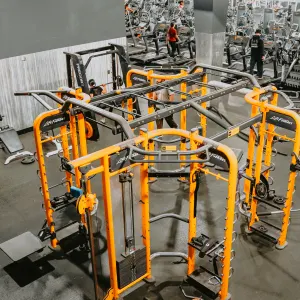 Gold's Gym Lee Highway