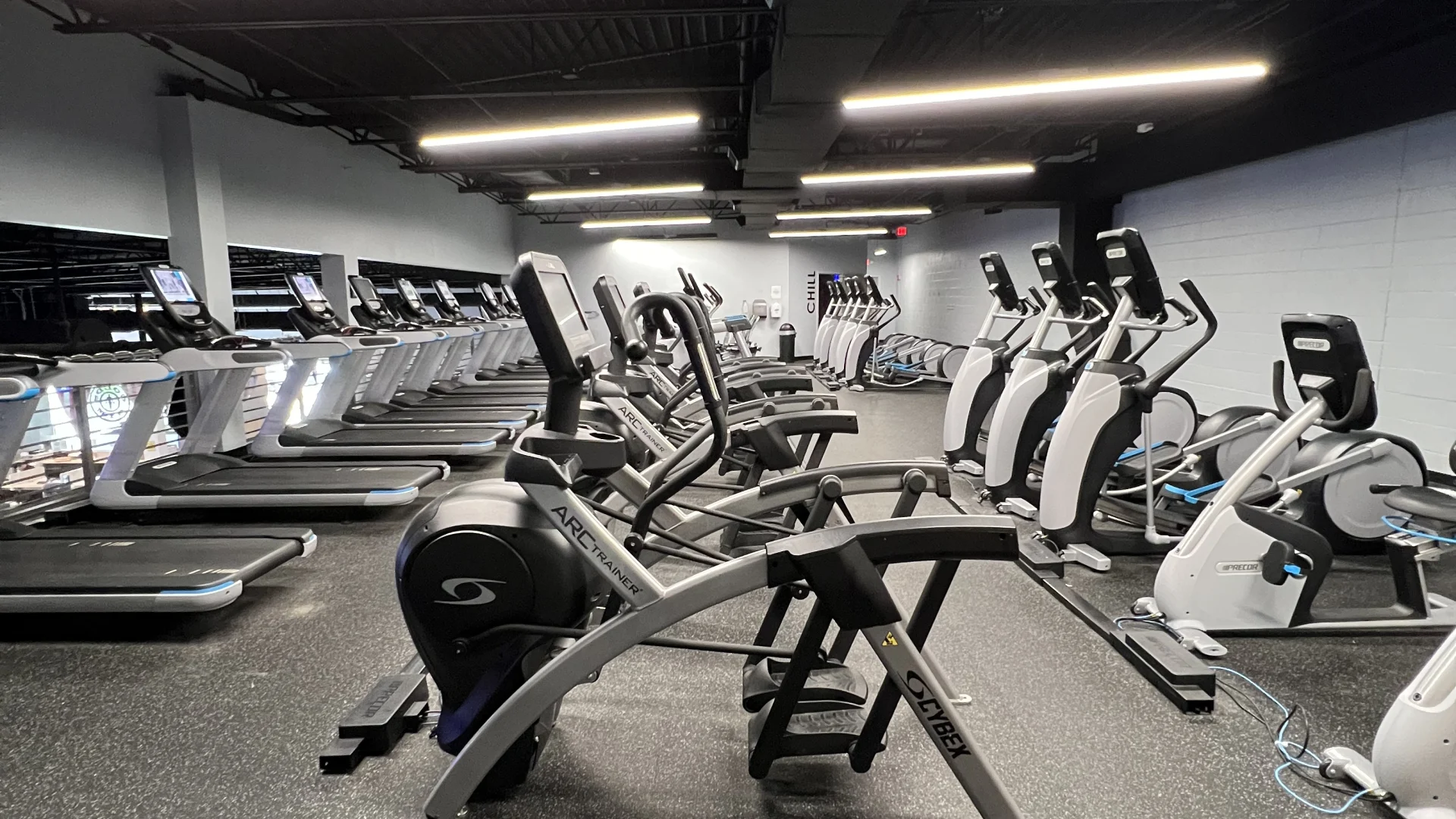 The Mezz is our second level expansive cardio floor, featuring all of the equipment you need to burn maximum calories!