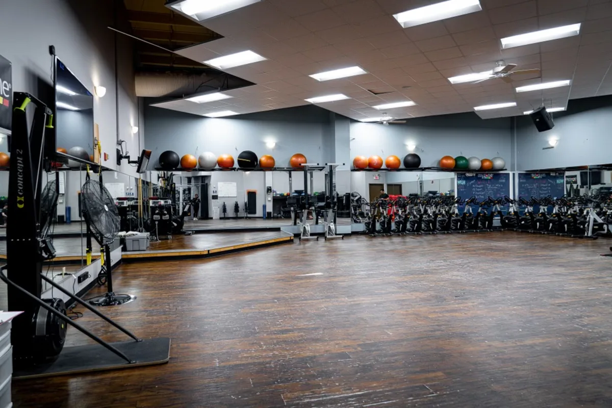 Gold's Gym Jacksonville | Jacksonville, NC 28546 | Strength & Fitness