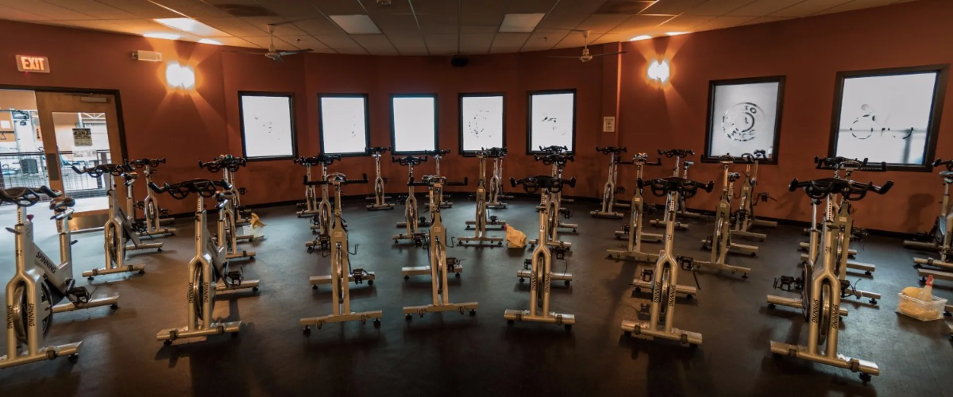 Gold's Gym Midlothian Cycle
