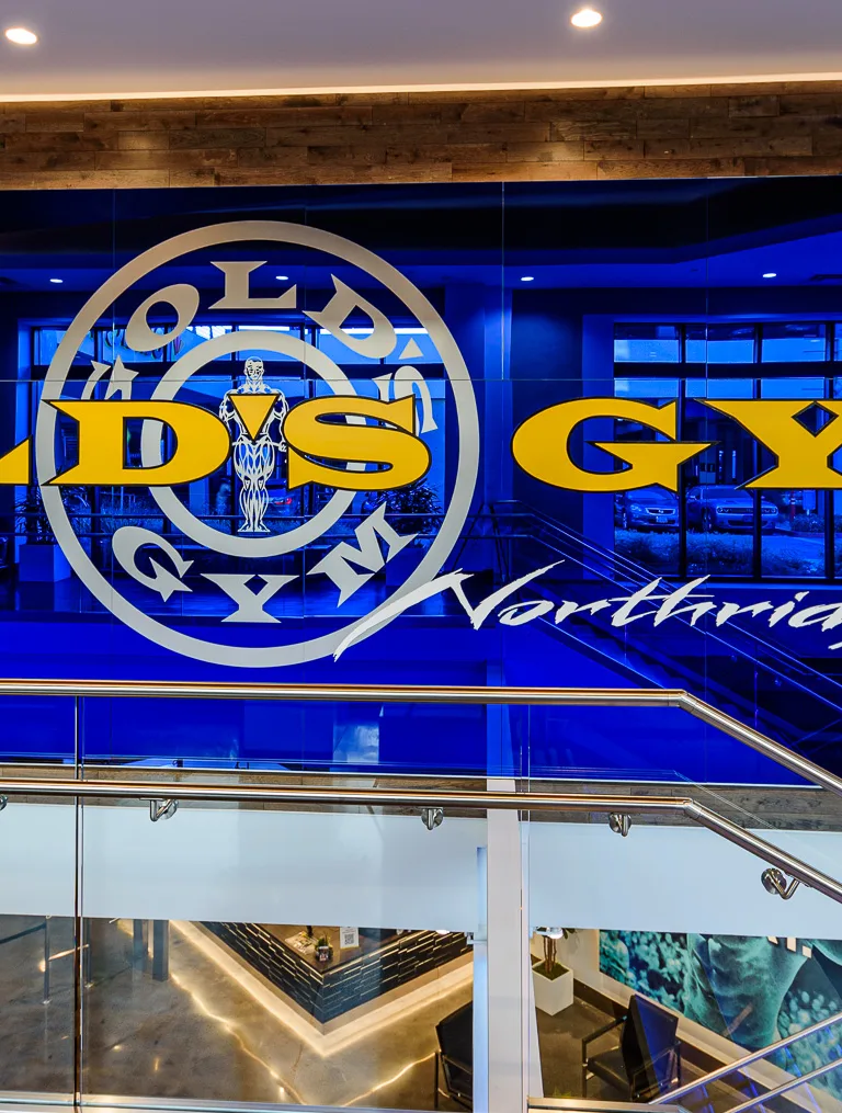 Gold's Gym Northridge - Northridge, CA 91324