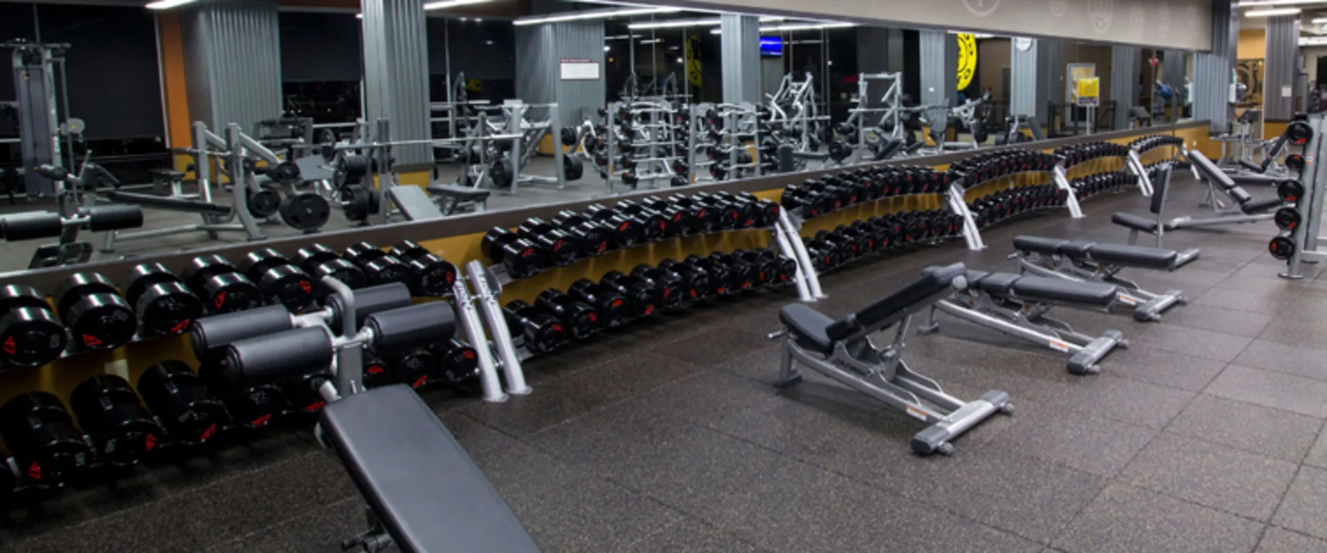 Gold’s Gym San Antonio The Quarry (Gold Level)