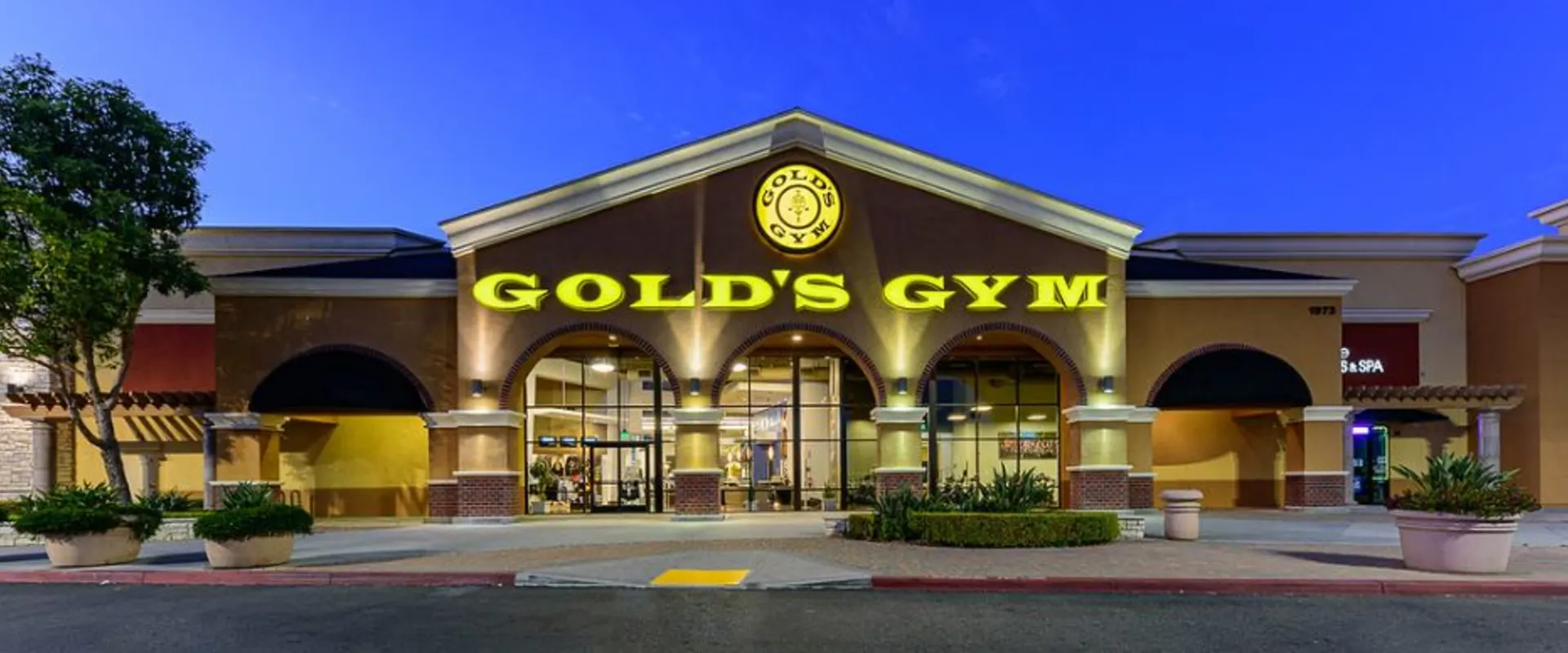 Gold's Gym in Fullerton, CA