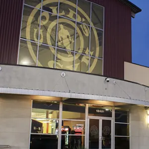 Gold's Gym San Antonio Fiesta Trails